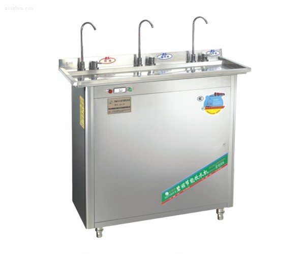 IC卡飲水機(jī)-刷卡飲水機(jī)-自助飲水機(jī)-校園飲水機(jī)-感應(yīng)卡飲水機(jī)-飲水機(jī)ic卡控制器ＩＣ飲水機(jī)，學(xué)生直飲水、學(xué)校直飲水、學(xué)生直飲水 data-cke-saved-src="/UploadFiles/chanpin_UploadFiles_7571/200707/20070731113003710.jpg" src="/UploadFiles/chanpin_UploadFiles_7571/200707/20070731113003710.jpg"